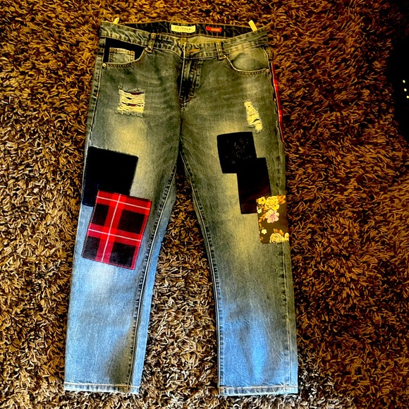 sh denim Denim - SH denim Capri jeans